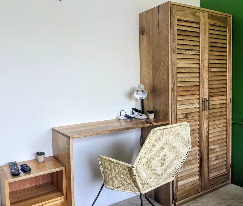 Studio -Trees At Mikasa- Near Beach, Pool, Fast Wifi, Ac & King Bed Puerto Escondido  Exteriör bild